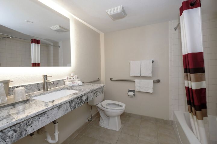 Room 12 of 29
