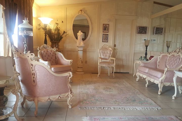 Shady Lady Bed & Breakfast