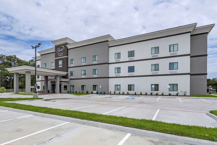 Hotel 3 of 30