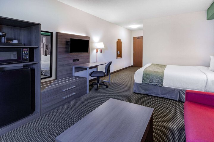 Room 28 of 31