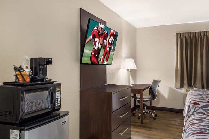 Room 19 of 43
