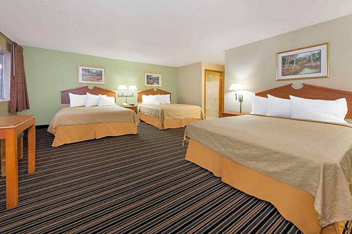 Days Inn by Wyndham Ottumwa