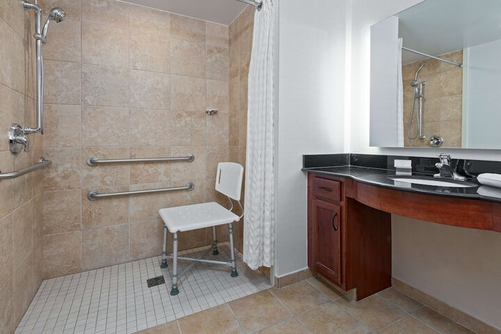 Homewood Suites by Hilton Cleveland-Beachwood