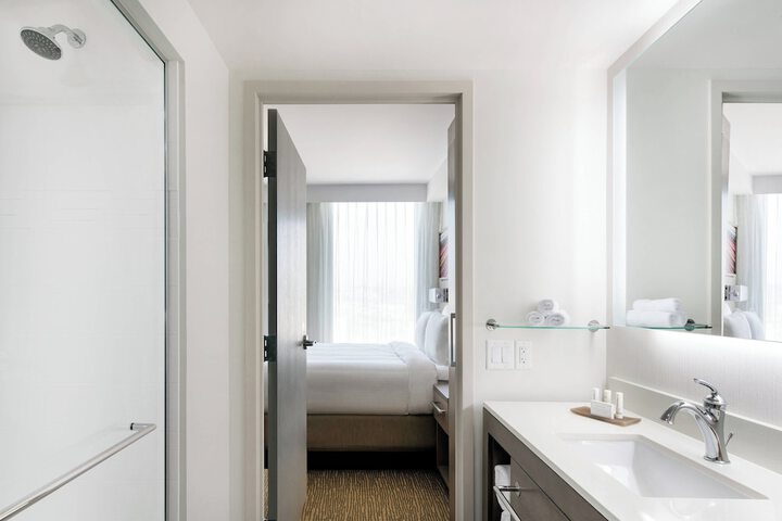 Room 20 of 48