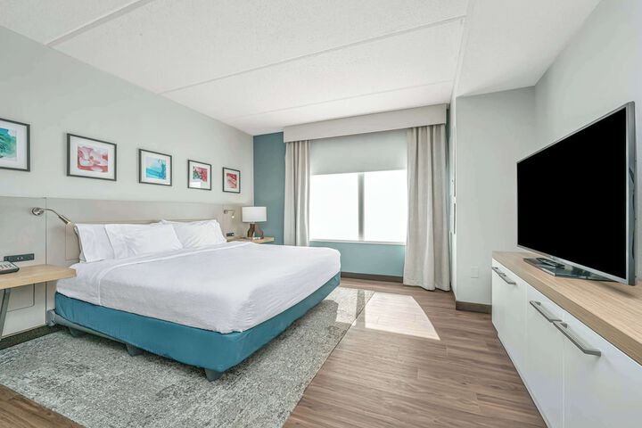 Room 19 of 48