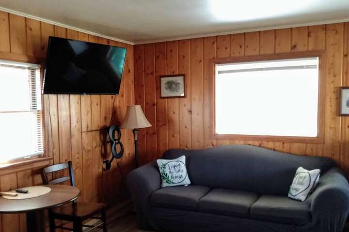 Room 53 of 85