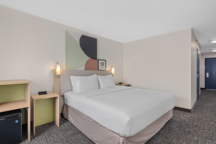 Room 26 of 31