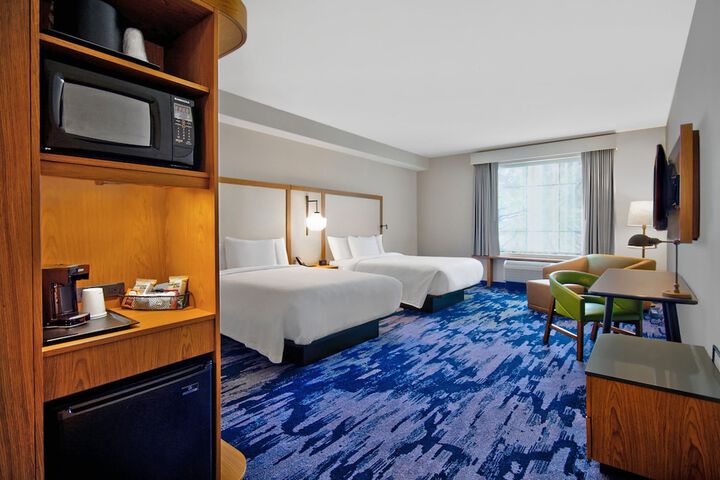 Room 28 of 45
