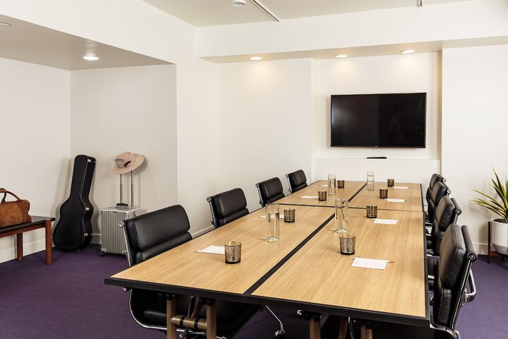 Meeting 33 of 56