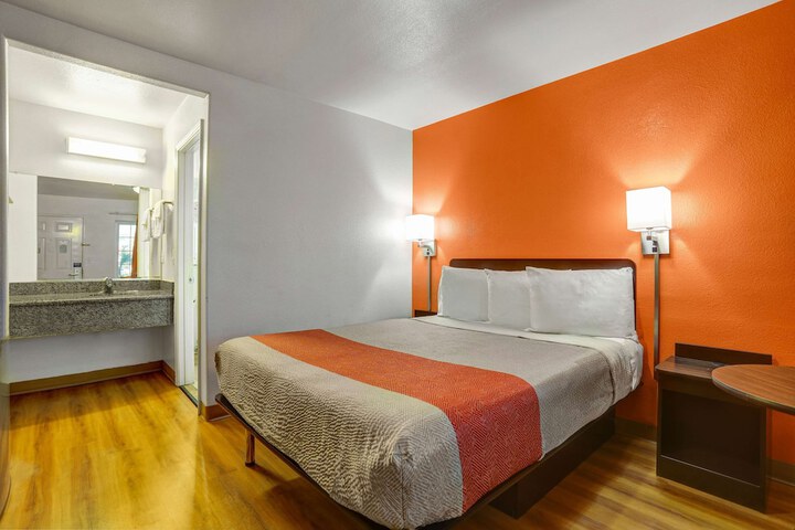 Motel 6 Marysville CA