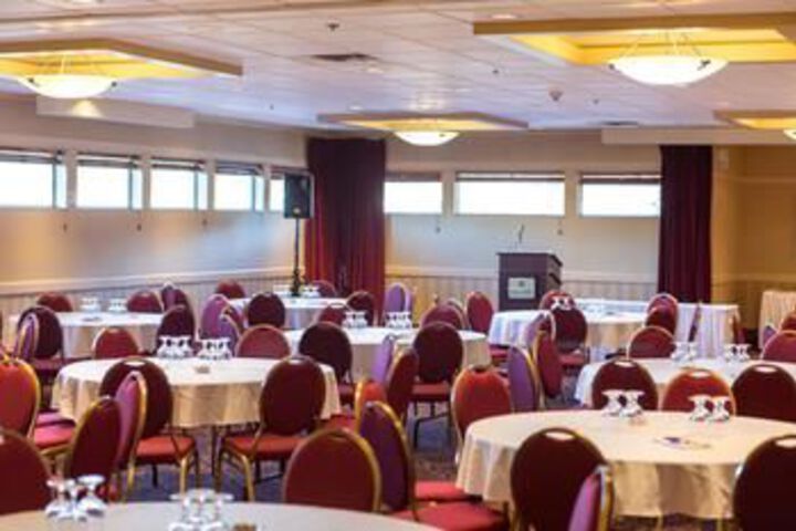 BEST WESTERN PLUS Coquitlam Inn Convention Centre