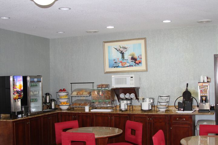 Breakfast/Coffee Service 23 of 27