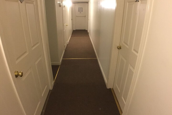 Ballroom/Hall 16 of 17