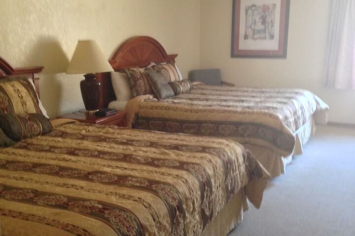 Shawano Four Seasons Hotel