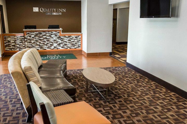 Hotel Interior 4 of 28