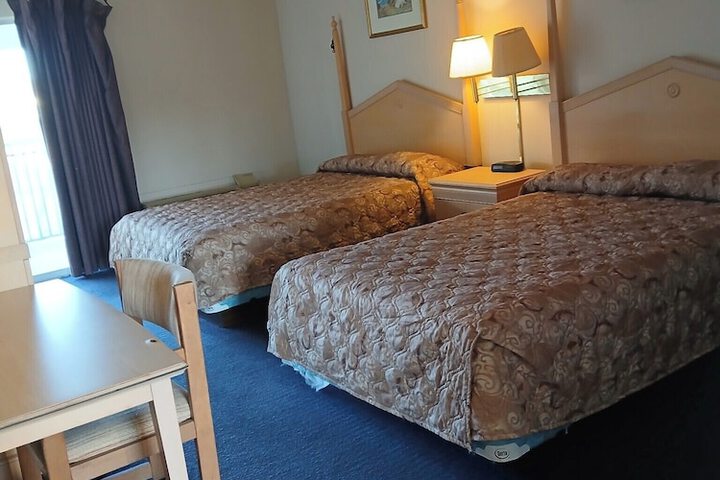 Room 25 of 26
