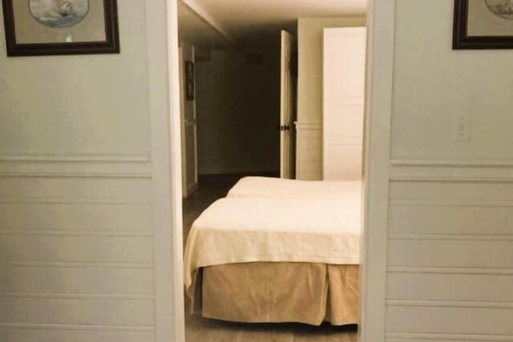 Room 111 of 468