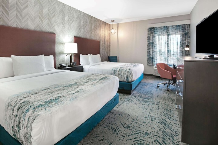 Room 20 of 32