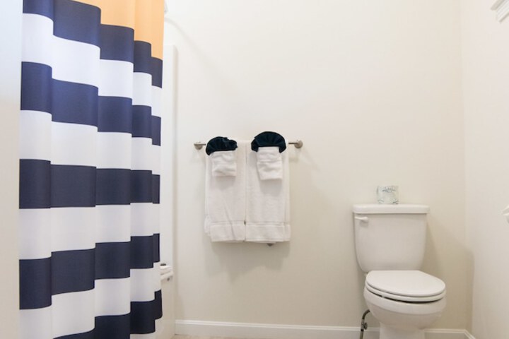Room 42 of 134