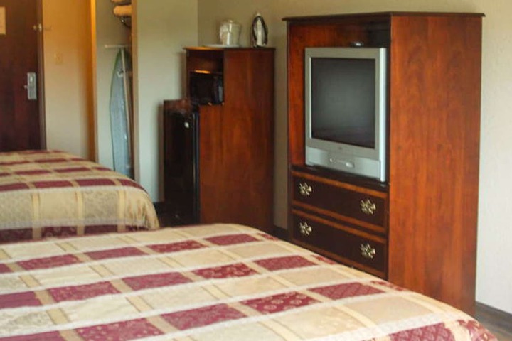 Room 16 of 33