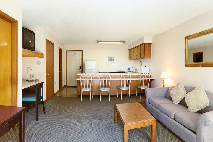Room 14 of 43