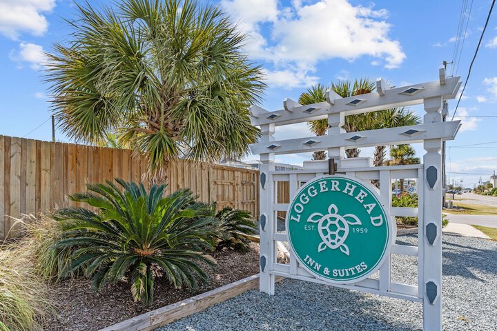 Loggerhead Inn & Suites