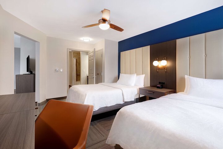 Room 22 of 52