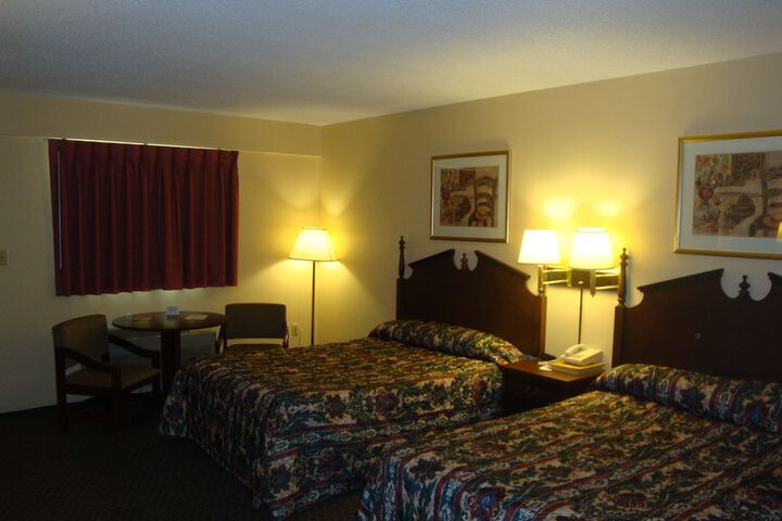 Room 27 of 30