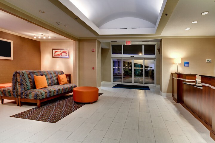 Hotel 6 of 74