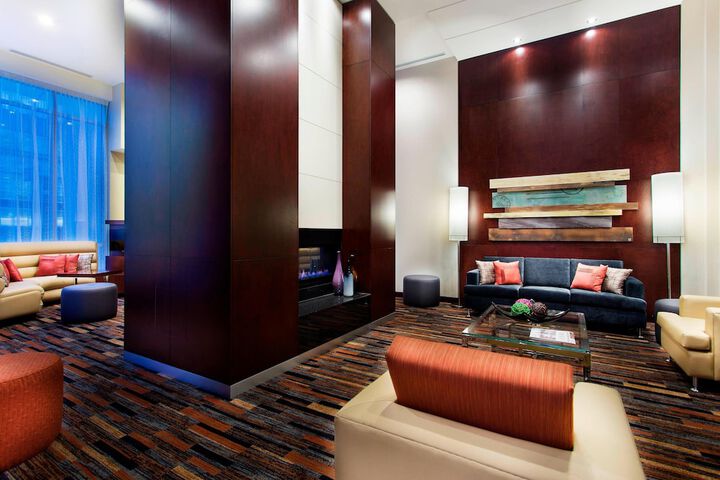 Hotel Interior 9 of 32