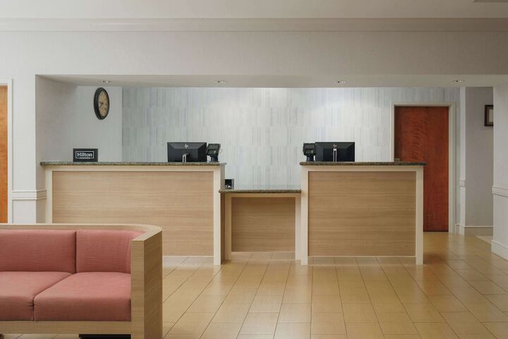 Hotel Interior 10 of 38