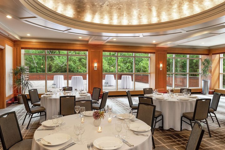Hilton Short Hills