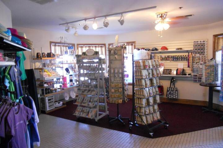 Gift Shop 65 of 75