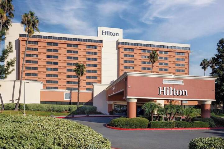 Hilton Concord