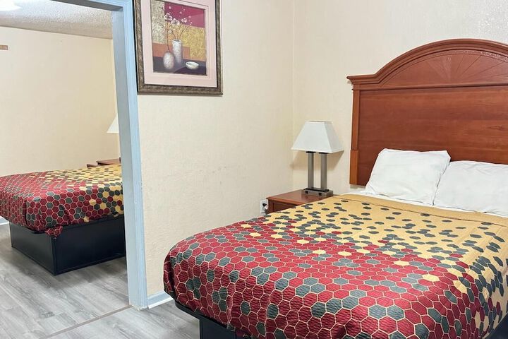 Budget Inn Express
