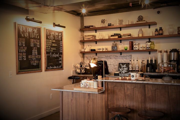 Breakfast/Coffee Service 82 of 112