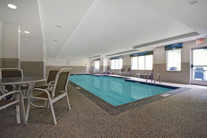 Pool 15 of 50