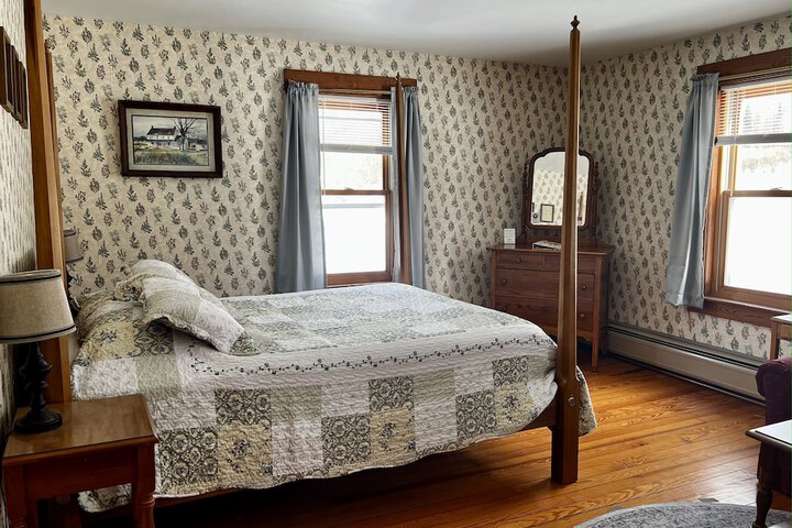 The Wayside Inn