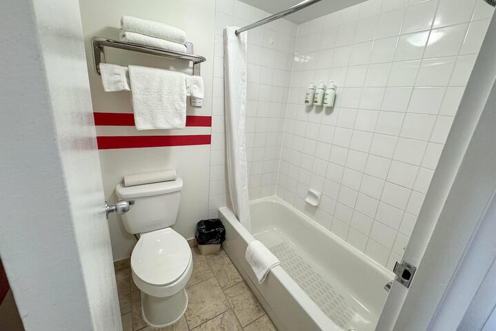 Ramada by Wyndham Sherwood Park