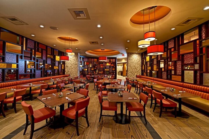 Dining 21 of 29