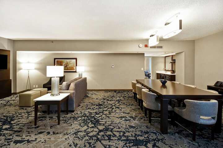 Room 45 of 106