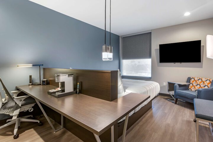 Room 18 of 45