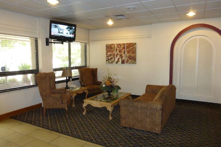 Hotel Interior 9 of 21