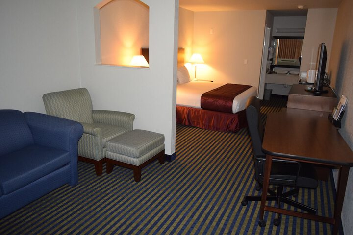 Room 13 of 53
