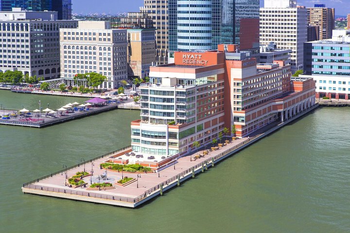 Hyatt Regency Jersey City on the Hudson