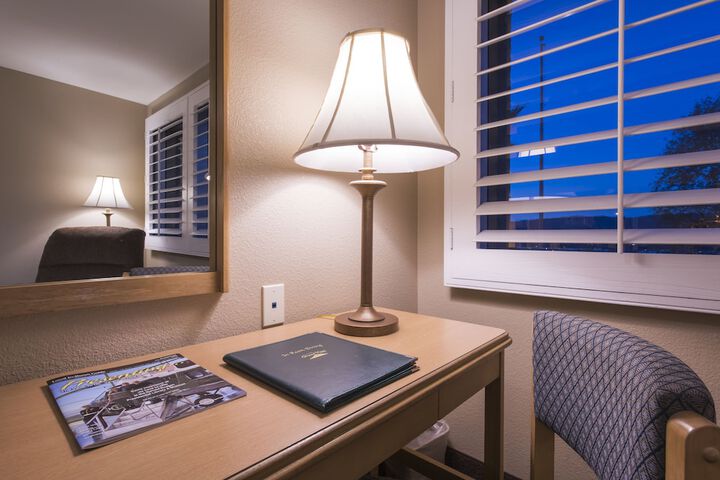 Room 18 of 34