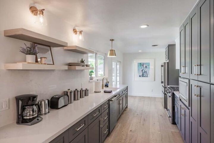 at Marbella Lane - Cozy Modern Home w / Relaxing Design & Pool