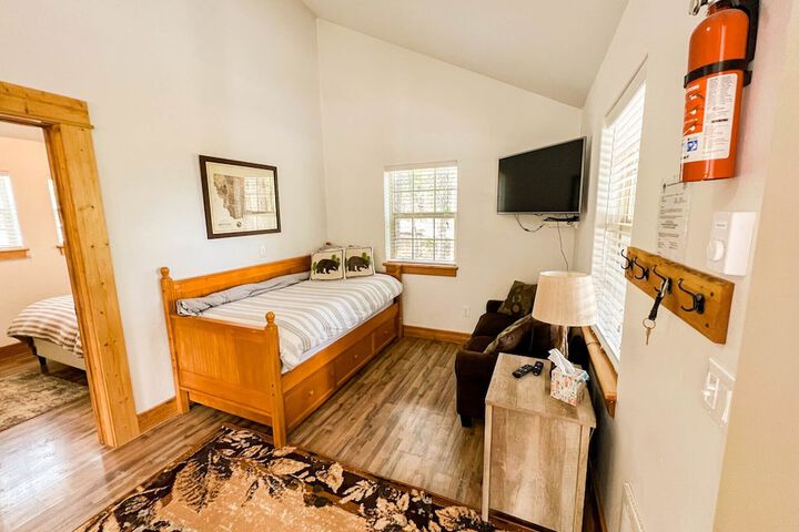 Whispering Pines cabin rentals