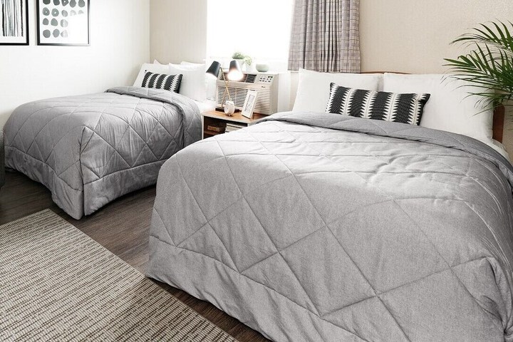 InTown Suites Extended Stay Chicago IL - Elk Grove / OHare