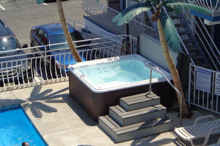 Pool 7 of 26